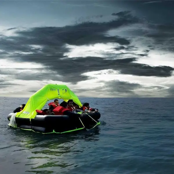 Radeau de survie hauturier avec armement complet PS17